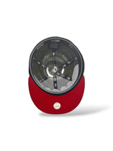 Load image into Gallery viewer, 59Fifty Chicago White Sox 2005 World Series Olive Green - Red UV
