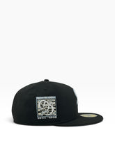 Load image into Gallery viewer, [Sox Icy] 59Fifty Chicago White Sox 95th Anniversary Black - Sky Blue UV
