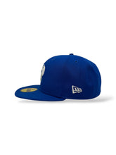 Load image into Gallery viewer, NBA [HWC] x New Era 59Fifty Dallas Mavericks OTC - Grey UV
