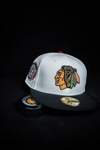 Load image into Gallery viewer, 59Fifty NHL Chicago Blackhawks 2-Tone Chrome/Black - Green UV
