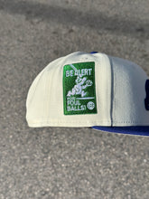 Load image into Gallery viewer, 59Fifty Chicago Cubs &quot;The Bear&quot;  2-Tone Chrome/Royal - Grey UV
