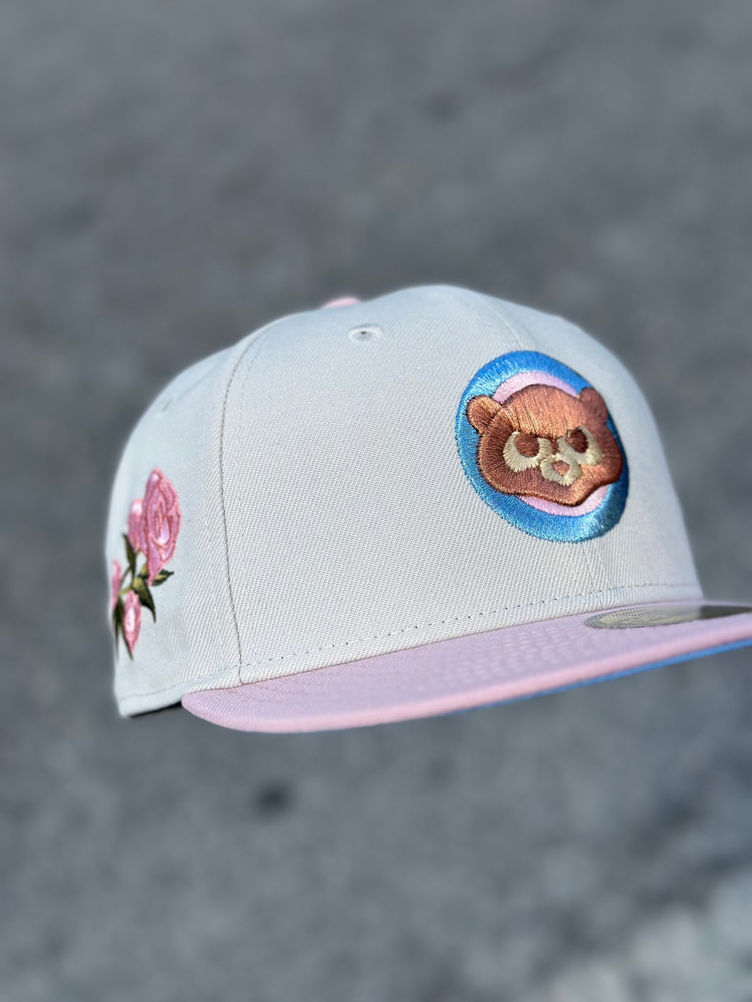 [AGED WELL] 59Fifty Chicago Cubs Stone/Pink Rogue - Icy Blue UV