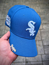 Load image into Gallery viewer, 59Fifty Chicago White Sox '05 World Series Seashore Blue - Pink UV
