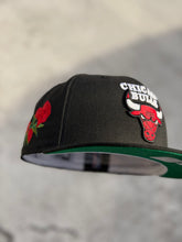 Load image into Gallery viewer, [STILL ROSE] 59Fifty Chicago Bulls "Rose" OTC Black - Green UV
