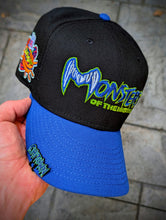 Load image into Gallery viewer, [MONSTARS BEARS] 59Fifty Chicago Bears "Monsters of the Midway" 2-Tone Black/Royal - Sky Blue UV
