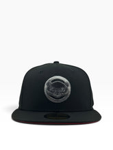 Load image into Gallery viewer, 59FIFTY Chicago Cubs Be Alert Black - Red UV
