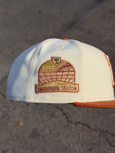 Load image into Gallery viewer, [FALL PACK 2.0] 59Fifty Texas Rangers Inaugural Season 2T Chrome/Rust - Green UV
