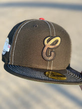 Load image into Gallery viewer, [Sourthside Reserve] 59Fifty Chicago White Sox 2005 World Series Black - Cilantro Green UV
