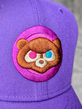 Load image into Gallery viewer, *PRE-ORDER* ARRIVES LATE DECEMBER 2026 [GRADUATION CUBS 2.0] 59Fifty Chicago Cubs Be Alert Deep Purple - Grey UV
