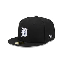 Load image into Gallery viewer, 59Fifty Detroit Tigers Raceway 50th Anniversary Fitted Hat - Gray UV
