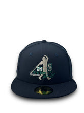 Load image into Gallery viewer, 59Fifty Seattle Mariners &quot;The Kid&quot; Swingman Hall of Fame - Grey UV
