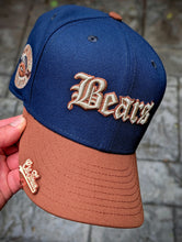 Load image into Gallery viewer, *PRE-ORDER ARRIVES LATE SEPTEMBER 2026* [TBTC 1920] 59Fifty Chicago Bears "Leatherheads" 2-Tone Navy/Tiramisu - Green UV
