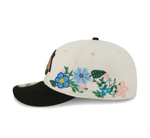 Load image into Gallery viewer, 59Fifty Chicago Blackhawks New Era Chrome 2T Tonal Floral Pre Curved Fitted Hat - Green UV

