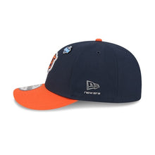 Load image into Gallery viewer, 9Fifty Snapback Chicago Bears Navy 2T 2026 NFL Draft Pre Curved Adjustable Hat - Gray UV
