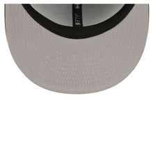 Load image into Gallery viewer, 9Fifty New Era Snapback Chicago Bears Color Pack Olive - Grey UV

