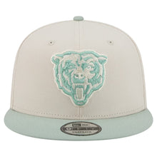 Load image into Gallery viewer, 9Fifty New Era Snapback Chicago Bears 2-Tone Stone/Light Green - Grey UV
