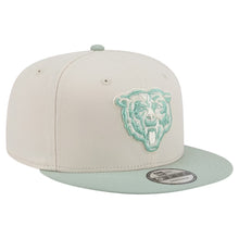 Load image into Gallery viewer, 9Fifty New Era Snapback Chicago Bears 2-Tone Stone/Light Green - Grey UV
