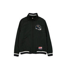 Load image into Gallery viewer, New Era Men's Throwback Nylon Chicago Bears Jacket - Black
