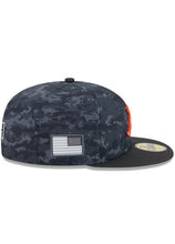 Load image into Gallery viewer, 59Fifty New Era 2026 Salute to Service Chicago Bears "B" Fitted Hat Black - Black UV
