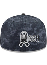 Load image into Gallery viewer, 59Fifty New Era 2026 Salute to Service Chicago Bears "B" Fitted Hat Black - Black UV

