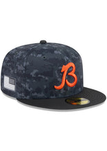 Load image into Gallery viewer, 59Fifty New Era 2026 Salute to Service Chicago Bears "B" Fitted Hat Black - Black UV
