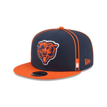 Load image into Gallery viewer, 9Fifty New Era Snapback Chicago Bears Soutache  Navy/Orange - Green UV
