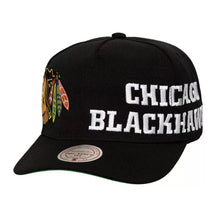 Load image into Gallery viewer, Mitchell &amp; Ness Pro Pinch Fit Chicago Blackhawks Busted Logo Snapback Hat - Green UV
