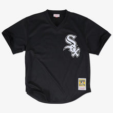 Load image into Gallery viewer, Mitchell &amp; Ness Men&#39;s Bo Jackson Black Chicago White Sox Authentic Batting Practice Jersey
