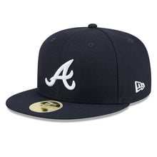 Load image into Gallery viewer, 59Fifty Atlanta Braves Navy 2025 Hall of Fame Fitted Hat - Green UV
