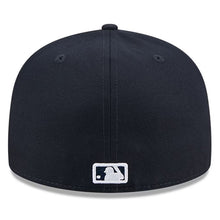 Load image into Gallery viewer, 59Fifty Atlanta Braves Navy 2025 Hall of Fame Fitted Hat - Green UV
