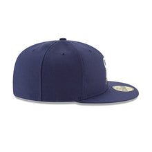 Load image into Gallery viewer, Milwaukee Brewers Authentic Collection 59Fifty Fitted On-Field - Black UV
