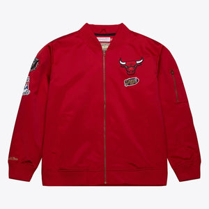 Mitchell & Ness Men's Chicago Bulls Lightweight Satin Vintage Logo Full Zip Bomber Jacket