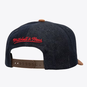 Mitchell & Ness Pro Pinch Fit Chicago Bulls D-Stressed Pro Snapback Hat - Red UV