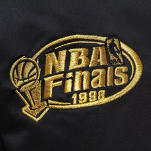 Load image into Gallery viewer, Mitchell &amp; Ness Men&#39;s Chicago Bulls MVP Hardwood Classic Black/Gold Satin Full Snap
