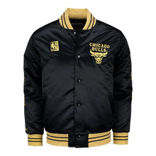 Load image into Gallery viewer, Mitchell &amp; Ness Men&#39;s Chicago Bulls MVP Hardwood Classic Black/Gold Satin Full Snap
