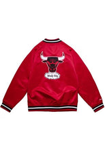 Load image into Gallery viewer, Mitchell &amp; Ness Men&#39;s Chicago Bulls Double Clutch Satin Light Weight Jacket - Red
