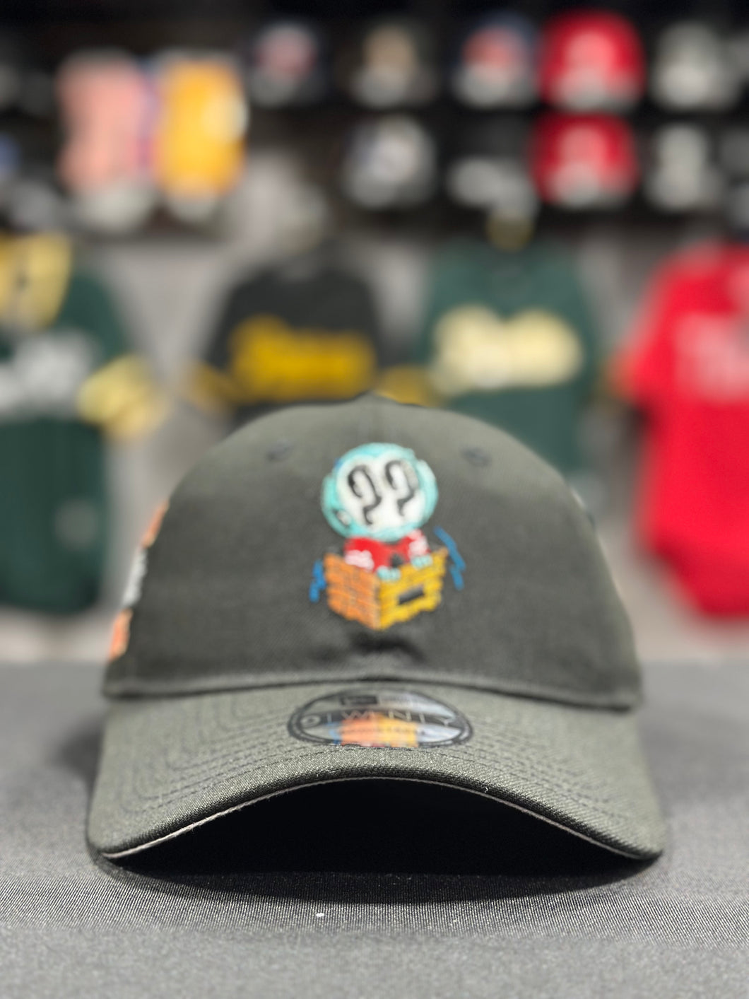 Burdeens x @Clue.Chicago [OUT THE CONCRETE] 9Twenty Black - Grey UV