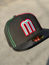 Load image into Gallery viewer, [EL TRI-COLOR] 59Fifty Mexico WBC “M” Black W/Piping Contrast Stitch - Grey UV
