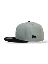 Load image into Gallery viewer, 59Fifty Guerreros de Oaxaca Liga Mexicana 2-Tone Snow Grey/Black - Green UV

