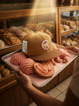 Load image into Gallery viewer, [CONCHA CUBS] 59Fifty Chicago Cubs Be Alert Light Bronze/Toasted Peanut - Pink UV
