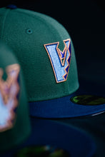 Load image into Gallery viewer, 59Fifty Arizona Diamondbacks 2001 World Series 2-Tone Green/Navy - Gray UV
