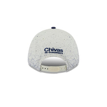Load image into Gallery viewer, Liga MX 9Forty Adjustable Snapback Chivas De Guadalajara Splatter 2T White/Navy - Navy UV

