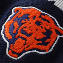 Load image into Gallery viewer, Mitchell &amp; Ness Men's Chicago Bears Head Coach Sweater - Navy
