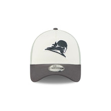 Load image into Gallery viewer, 9Forty A-Frame Snapback LMB Conspiradores De Queretaro White/Mint- Grey UV
