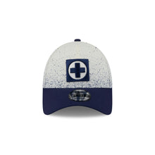Load image into Gallery viewer, Liga MX 9Forty Adjustable Snapback Cruz Azul Splatter 2T White/Navy - Navy UV
