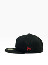 Load image into Gallery viewer, [HOME OPENER FEATHERS] 59Fifty NHL Chicago Blackhawks Black - Grey UV
