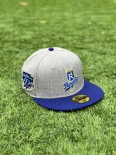 Load image into Gallery viewer, 59Fifty Kansas City Royals 1999 A.L.  &quot;ROTY&quot; Jackie Robinson Award 2-Tone Heather Grey/Royal - Grey UV
