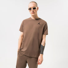 Load image into Gallery viewer, Men&#39;s Jordan Air Jumpman Short Sleeve T-Shirt - Brown [DC7485-274]
