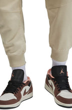 Load image into Gallery viewer, Men&#39;s Jordan DRI-FIT Sport Crossover Fleece Pants - Rattan/Black
