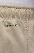 Load image into Gallery viewer, Men&#39;s Jordan DRI-FIT Sport Crossover Fleece Pants - Rattan/Black
